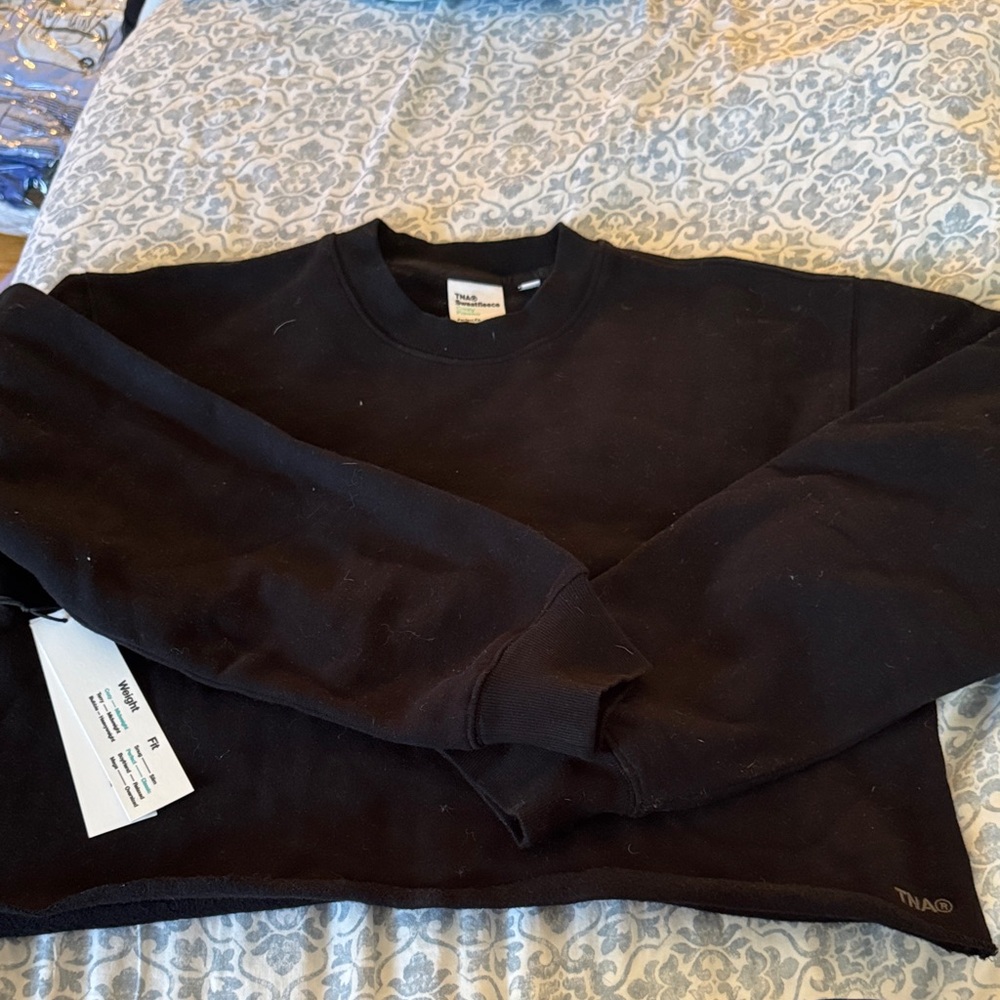 women’s Black aritzia tna cropped Sweater